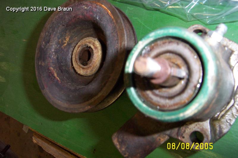 MGTD15470/Engine XPAG TD2 15613/Water Pump/water pump key